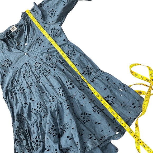 Anthropologie dRA Yara Mini Tiered Babydoll Dress Medium Eyelet 3/4 Sleeve Blue - Picture 11 of 12